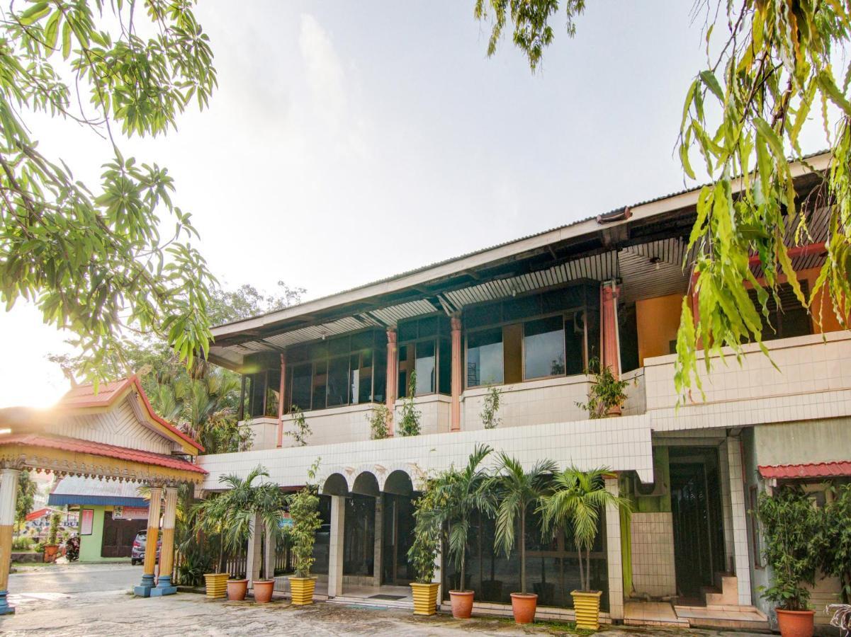Oyo 2690 Hotel Tampan Pekanbaru Exterior foto