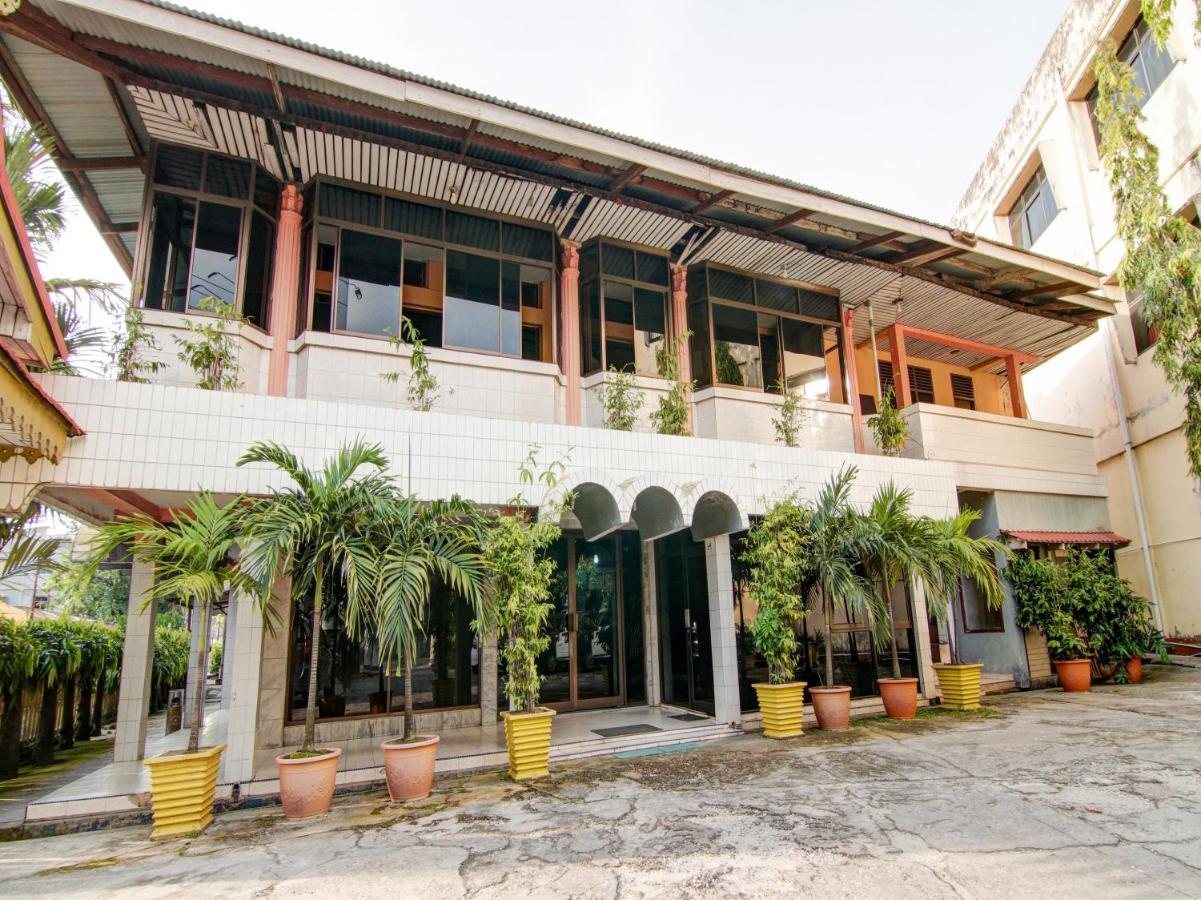 Oyo 2690 Hotel Tampan Pekanbaru Exterior foto