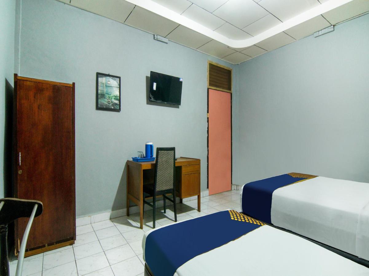 Oyo 2690 Hotel Tampan Pekanbaru Exterior foto